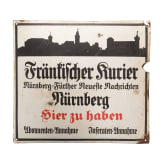 Zwei Emailleschilder "Fr&auml;nkischer Kurier" und "Berliner Tagesblatt", 1920er Jahre