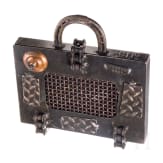 Chaian Khoi und Robuste Odin, "Briefcase"