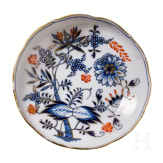 Three porcelain cups with saucers in "coloured onion pattern", Meissen, circa 1920