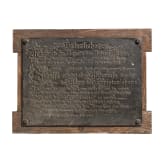 Gusseiserne Tafel &bdquo;Mahnworte des Kaisers Wilhelm II. an seine S&ouml;hne", datiert 1903