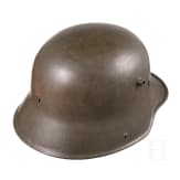 A steel helmet M 16