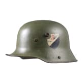 A steel helmet M 16