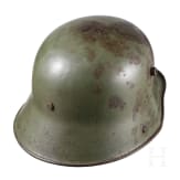 A steel helmet M 16