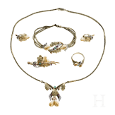 A 14-carat gold and red stag grandel jewellery set comprising earrings, brooch, ring, bracelet and necklace