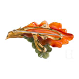 A 14ct gold rhodochrosite and nephrite blossom-shaped brooch set with two grandels and a diamond