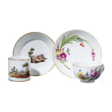Zwei Porzellantassen mit Untertassen, Meissen, um 1790 /Niderviller, Graf von Custine, 1770-93