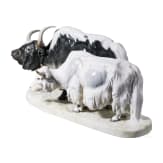 Zwei Grunzochsen, Otto Pilz, 1907 (Entwurf), Meissen, vor 1924 (Ausf&uuml;hrung)