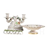 Tazza mit Blumen und Insekten, Meissen, 1860 - 1924, dazu ein Tafelleuchter und sechs Serviettenringe, andere Manufakturen, 2. H&auml;lfte 20. Jhdt.