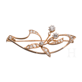 Goldbrosche mit Diamanten im Etui des Juweliers Lorie, Russland, um 1900
