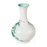 Famille-Rose-Vase, China, um 19. Jhdt.