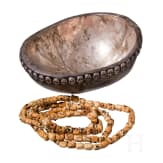 Kapala-Schale und Kette aus Sch&auml;delperlen (Mala), Tibet