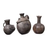 Drei pr&auml;kolumbische Gef&auml;&szlig;e, Peru, Chimu-Kultur, wohl 11. - 15. Jhdt.