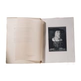 Exhibition catalog "LES CHEFS-D&acute;OEVRE D&acute;ART ANCIEN A L&acute;EXPOSITION DE LA TOISON D&acute;OR A BRUGES EN 1907"