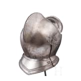 Blanke Sturmhaube in Offiziersqualit&auml;t, s&uuml;ddeutsch, um 1580