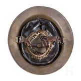 Stahlhelm M 17 &bdquo;Brodie" eines Veteranen der 91st Infantry Division &bdquo;Wild West Division"