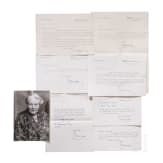 Umfangreiche Gruppe von Erinnerungsst&uuml;cken an die Richard Wagner-Festspiele der 1960/70er Jahre mit neun Autographen von Winifred Wagner