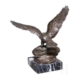 Kleiner Tischadler auf Steinsockel, 20. Jhdt.