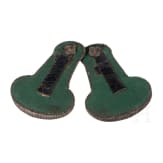 A bicorne for officials with original case and two epaulettes M 1848