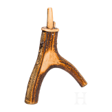 An antler powder bottle, Hungary/Transylvania, circa 1700