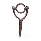 A German iron swivel mount for a heavy rifle, 17th/18th century