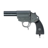 A Mod. Heer flare gun by "duv", war pattern