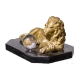 Briefbeschwerer in Form eines liegenden L&ouml;wen aus Bronze, sp&auml;tes 19. bis fr&uuml;hes 20. Jhdt.