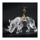Gro&szlig;es Bergkristall-Nashorn (Tischdekoration mit Leuchter)