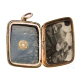 An 8ct gold and guilloch&eacute; enamel medaillon, probably France, circa 1910