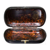 A rare papiermach&eacute; and lacquer box with tortoiseshell imitation painting inside, Russia, Ostashkovo, Osip Vishyakov and Sons factory, 1882 - 1885