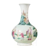 Famille-Rose-Vase, China, um 19. Jhdt.