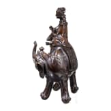 Bronze einer Kannon auf Elefant, Japan, Meiji-Periode, um 1900