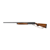 A semi-automatic shotgun Browning "Gold"