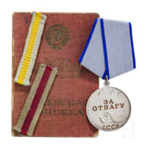 Gruppe mit 6 Orden und einer Medaille, komplett mit Verleihungsbuch, Sowjetunion, ab 1943