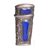 Silbernes Reisenecessaire mit Lapislazuli, wohl deutsch, sp&auml;tes 18. Jhdt.