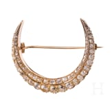 Halbmondbrosche mit Diamanten