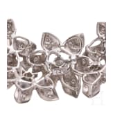 Bl&uuml;tenanh&auml;nger mit Diamanten
