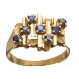 Gelbgoldring mit Saphiren
