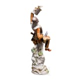 Harlekin mit Deckelkanne, Johann Joachim Kaendler, 1764 (Modell), Meissen, 20. Jhdt. (Ausf&uuml;hrung)
