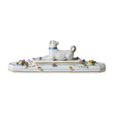 Briefbeschwerer mit Mops, Johann Joachim Kaendler, 1751 (Entwurf), Meissen, 1860-1924 (Ausf&uuml;hrung)