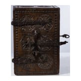 Gotisches K&auml;stchen mit Kerbdekor, westdeutsch, um 1500