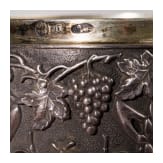 Gro&szlig;es Ei mit Insekten in der Art von P. Owtschinnikow. Russland, 2. H&auml;lfte des 20. Jhdts.