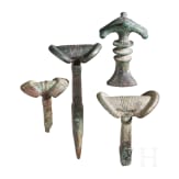 Vier Kn&auml;ufe von Bronzeschwertern, Zagros-Gebirge und angrenzende Regionen, um 1000 v. Chr.