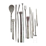 Dreizehn kosmetische und medizinische Ger&auml;te aus Bronze, r&ouml;misch, 1. - 3. Jhdt. n. Chr.