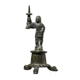 Leuchter aus Messing in Gestalt eines Soldaten mit vielteiligem G&uuml;rtel, fr&uuml;hbyzantinisch, fortgeschrittenes 6. Jhdt. bis 7. Jhdt n. Chr.