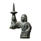 Leuchter aus Messing in Gestalt eines Soldaten mit vielteiligem G&uuml;rtel, fr&uuml;hbyzantinisch, fortgeschrittenes 6. Jhdt. bis 7. Jhdt n. Chr.