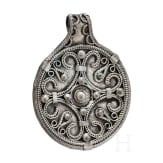 Round silver pendant with cross-shaped filigree, Viking, 10th century