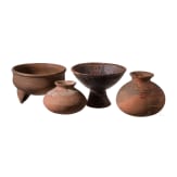 Zwei pr&auml;kolumbische Schalen und zwei Gef&auml;&szlig;e, wohl Ekuador, Carchi, 800 - 1500 n. Chr.