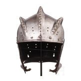 Sturmhaube mit drei K&auml;mmen, s&uuml;ddeutsch, wohl Augsburg, um 1530/40