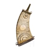 A German musketeer powder flask, circa 1600