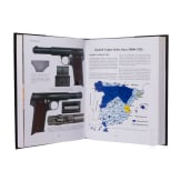 Zwei B&auml;nde von Leonardo M. Antaris, "Astra Firearms and Selected Competitors" und "Star Firearms"